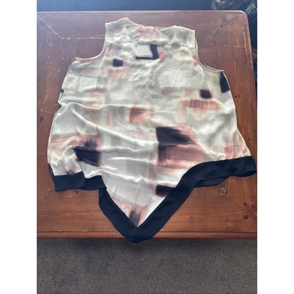 Cato Sleeveless Top Size 22/24W White Black Pink Flowy - Picture 4 of 7